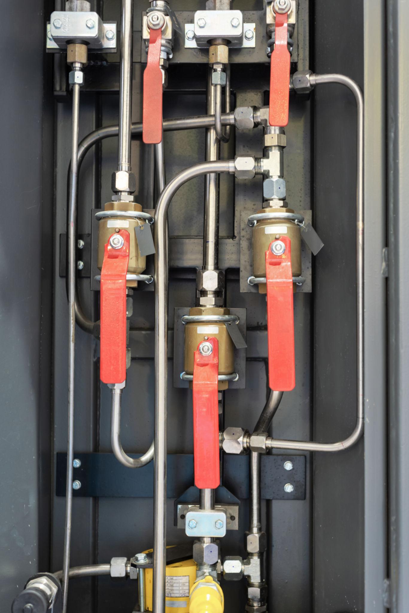 Valve Assemblies